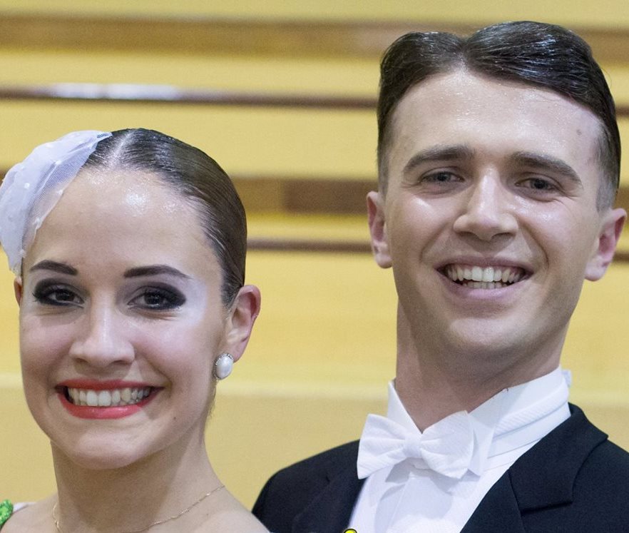 Congratulação - Volodymyr Kerekesh e Mariana Menezes (Prestige Dance)